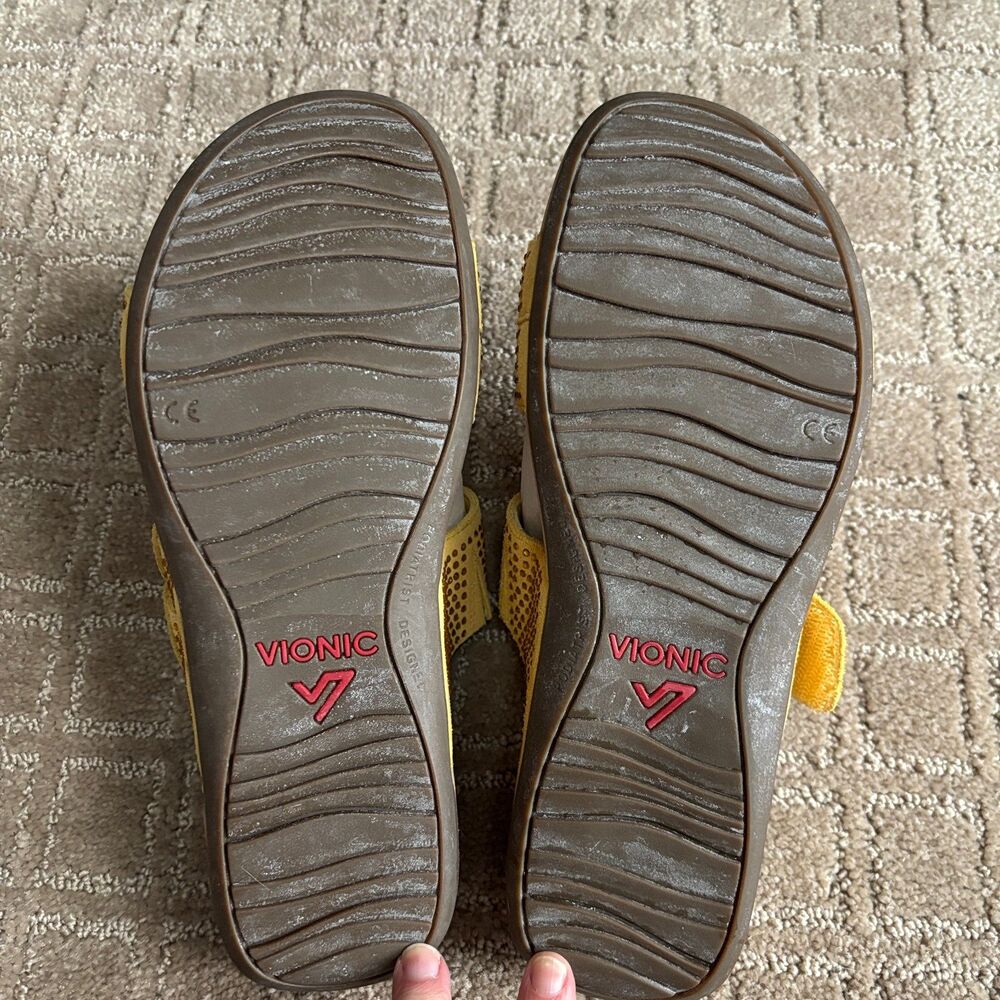 Vionic Pacific Alexis Platform Suede Sandal Women 9 Yellow Adjustable Orthopedic - Picture 6 of 8